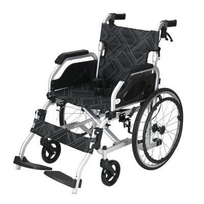 FZK-805 中轮折背轮椅